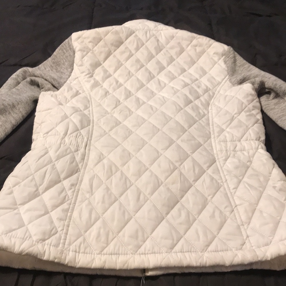 Waterproof jacket - Picture 6 of 6